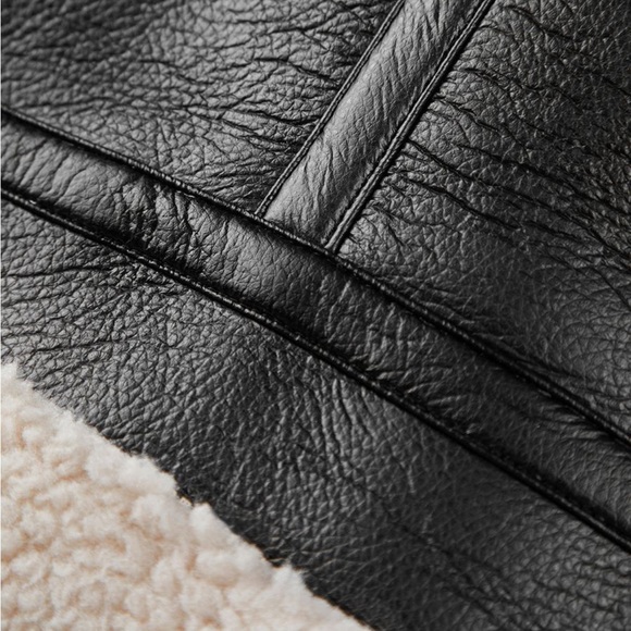 Sherpa lined leather jacket - Picture 11 of 12